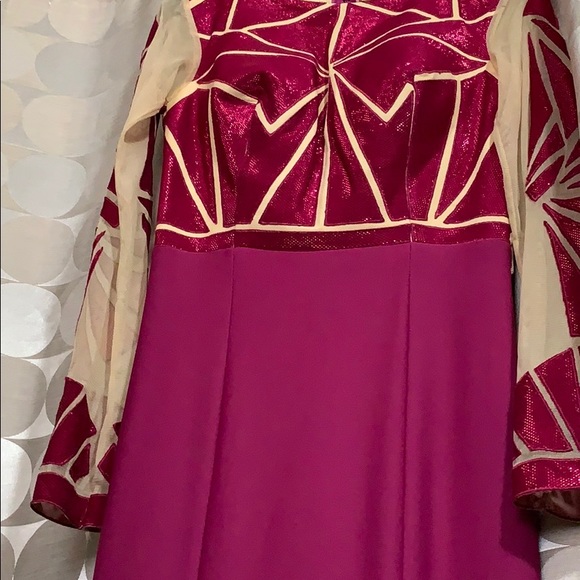 Beautiful long dress - Picture 3 of 7